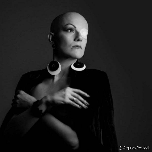 Ana Avila criou um blog, o Guria Bacannas, para dar dicas de moda e beleza para levantar a autoestima de mulheres que passam pelo quimioterapia (Foto: Arquivo Pessoal)